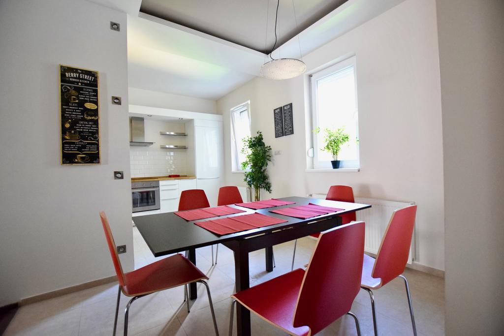 Standard Apartment By Hi5 - Close To Buda Castle Budapest Eksteriør billede