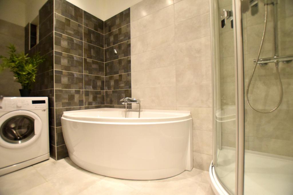Standard Apartment By Hi5 - Close To Buda Castle Budapest Eksteriør billede